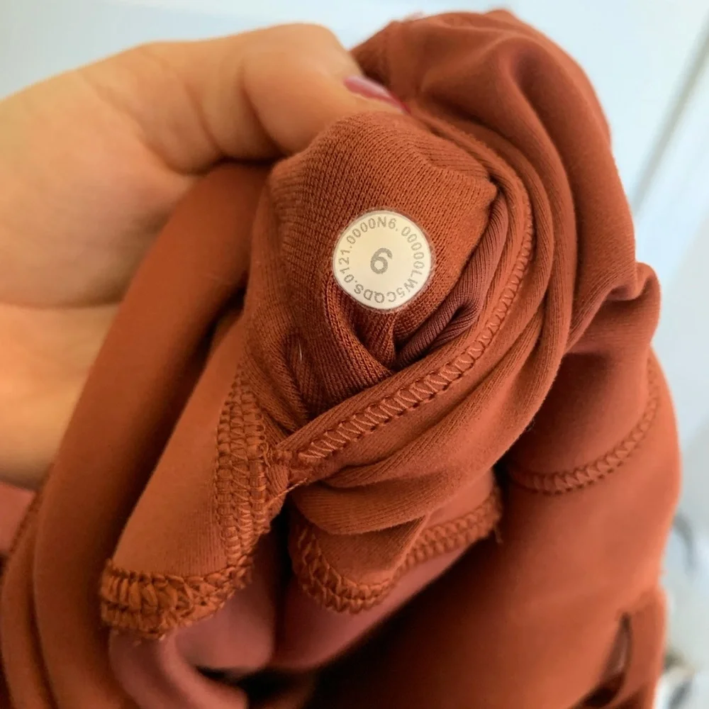 Lululemon Wunder Train High-Rise Tight 25" in Dark Terracotta - Picture 6 of 7